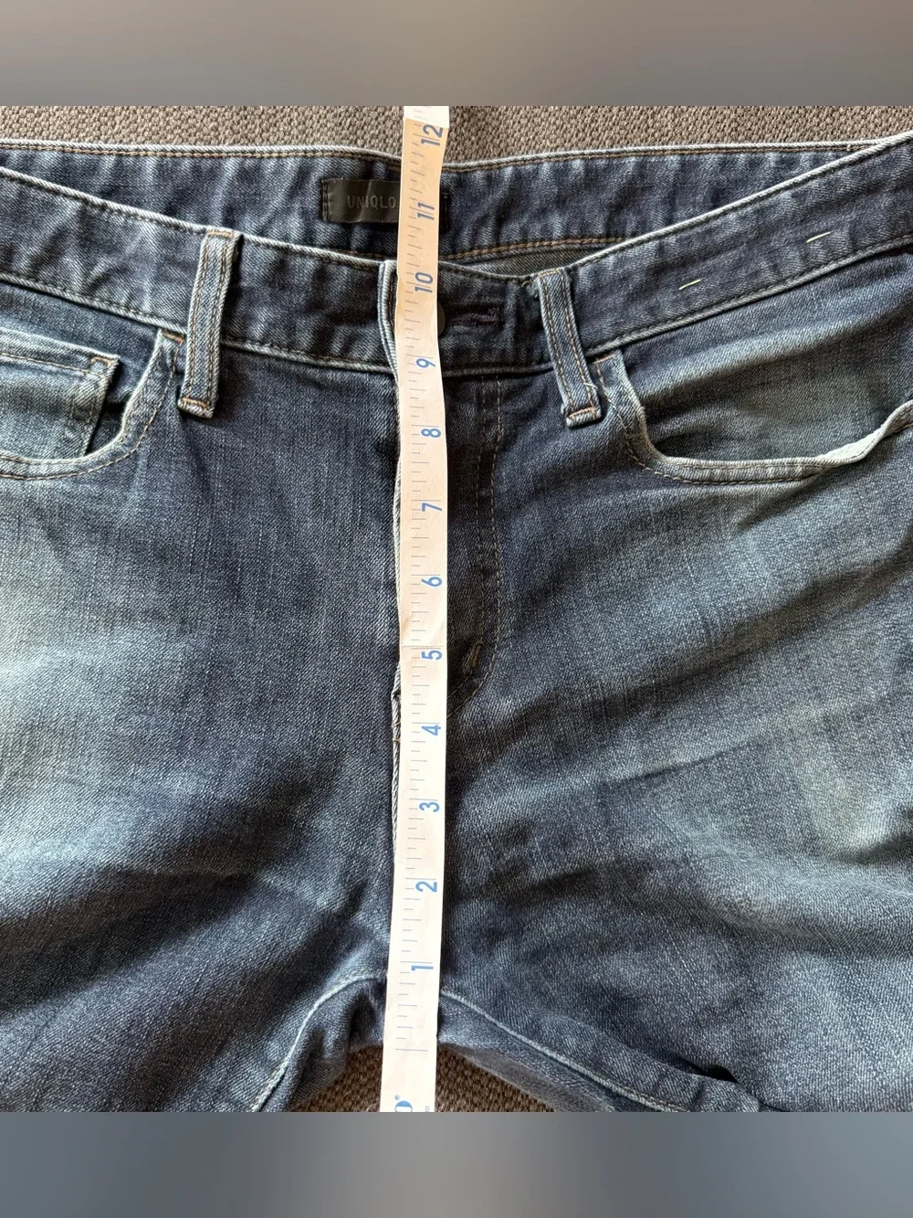 Men’s Uniqlo Skinny Fit Tapered Low Rise Jeans